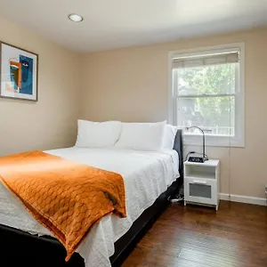 Holiday home *2bdr Victorian Away From - *central Loc, Sacramento